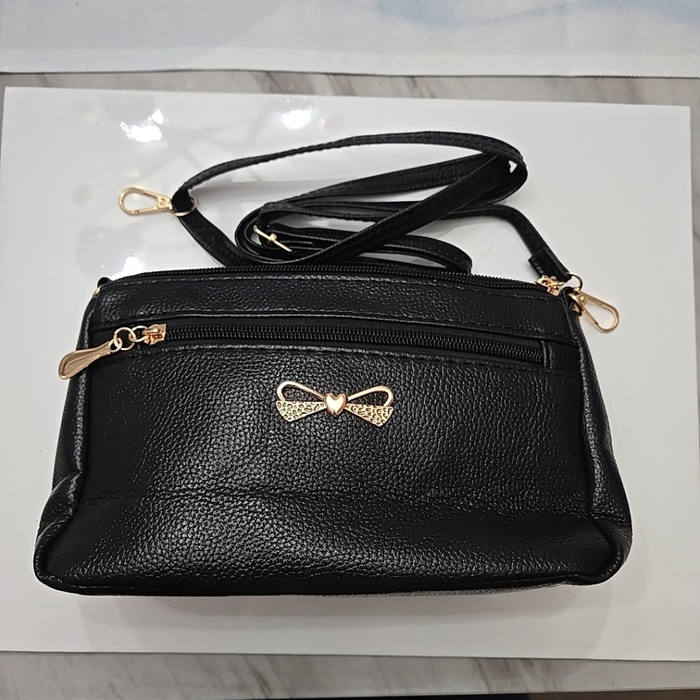 Elegant Black Leather Crossbody Bag